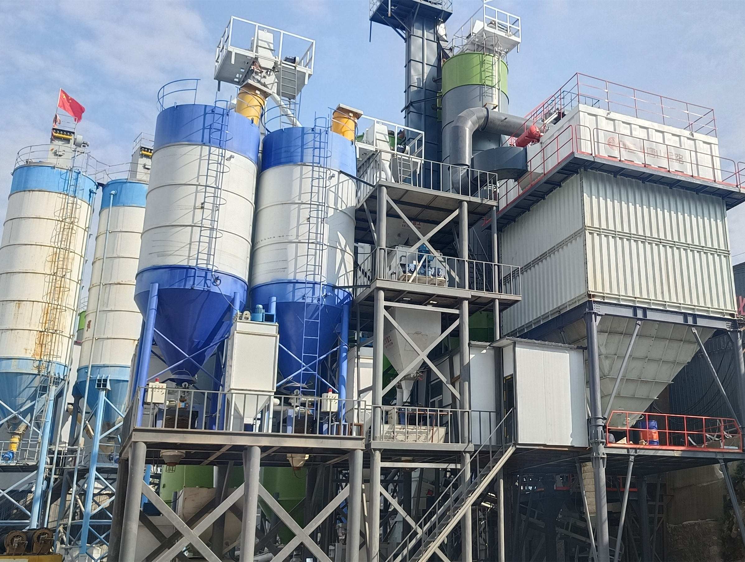 什么是機(jī)制砂？制砂設(shè)備推薦？一套制砂樓多少錢？